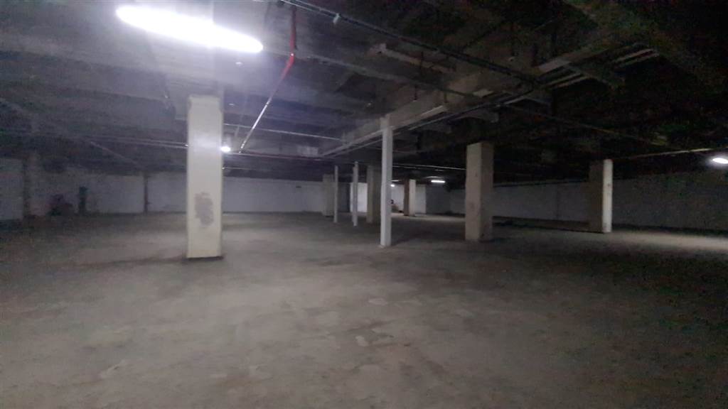 1702  m² Commercial space in Pretoria Central photo number 15