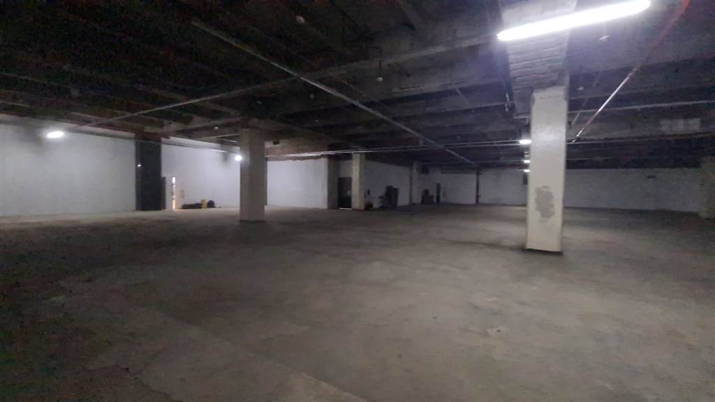 1702  m² Commercial space in Pretoria Central photo number 11