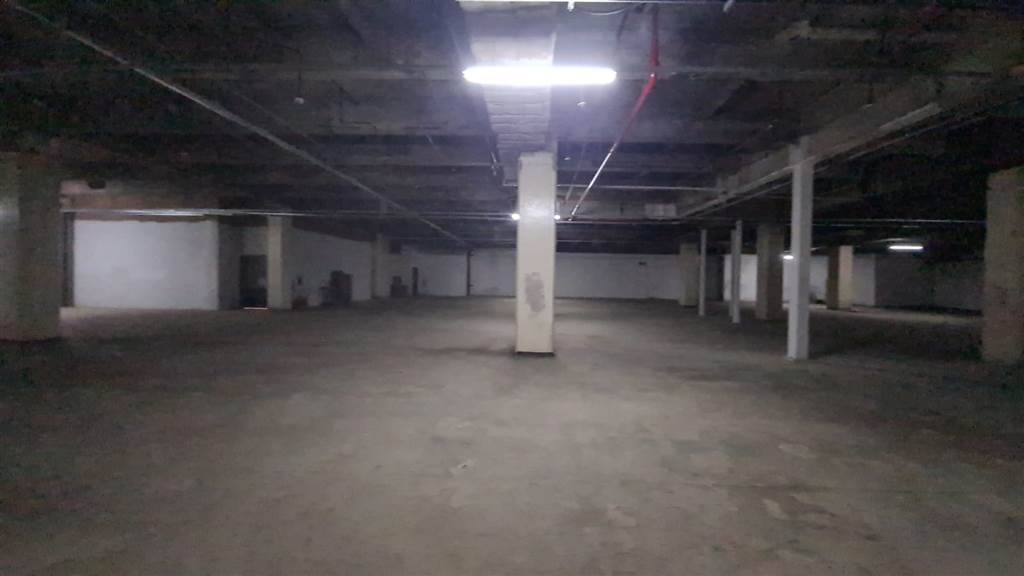 1702  m² Commercial space in Pretoria Central photo number 21
