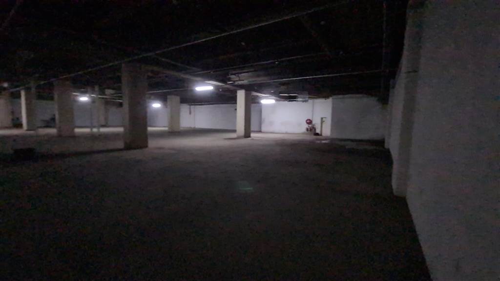 1702  m² Commercial space in Pretoria Central photo number 24
