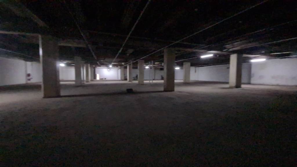 1702  m² Commercial space in Pretoria Central photo number 25