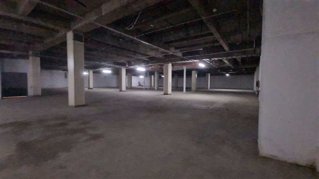 1702  m² Commercial space in Pretoria Central photo number 4