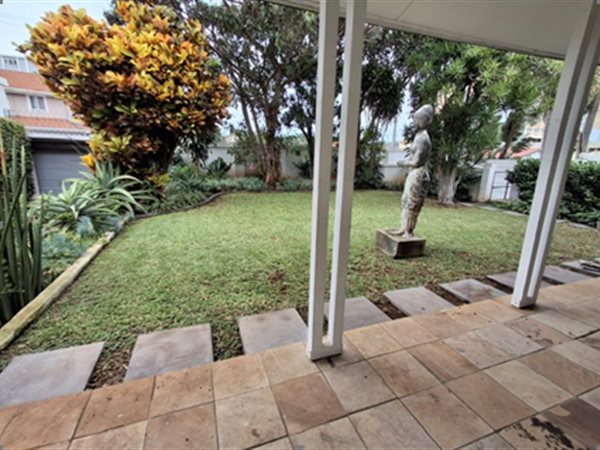 240 m² Office Space 240 m² Office Space