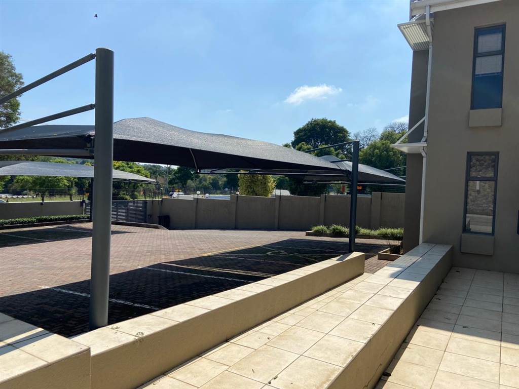 772  m² Commercial space in Groenkloof photo number 12