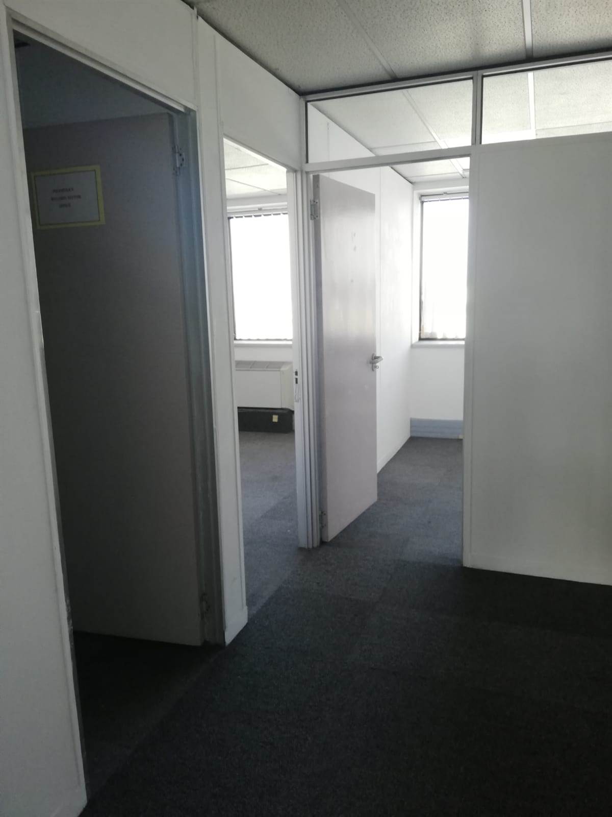 193  m² Office Space in Bellville Central photo number 12