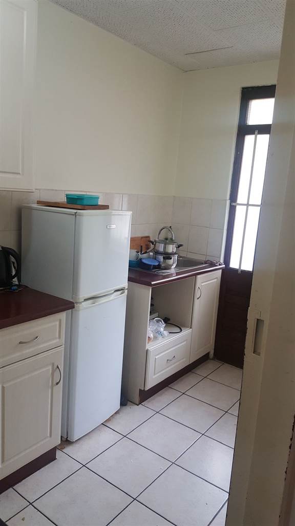 1 Bed House in Pietermaritzburg Central photo number 3
