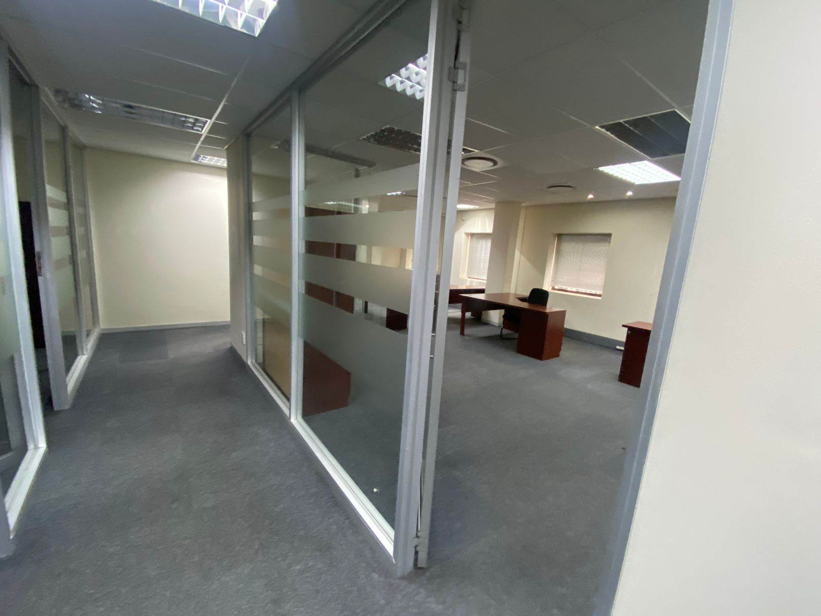 391  m² Commercial space in Rivonia photo number 13