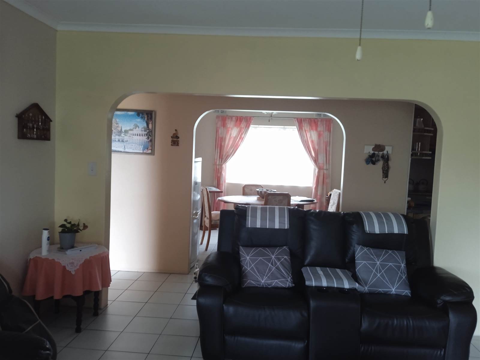 3 Bed House in Scottburgh South photo number 8