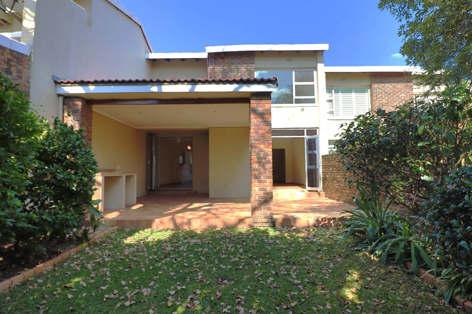 3 Bed Townhouse in Bryanston photo number 15