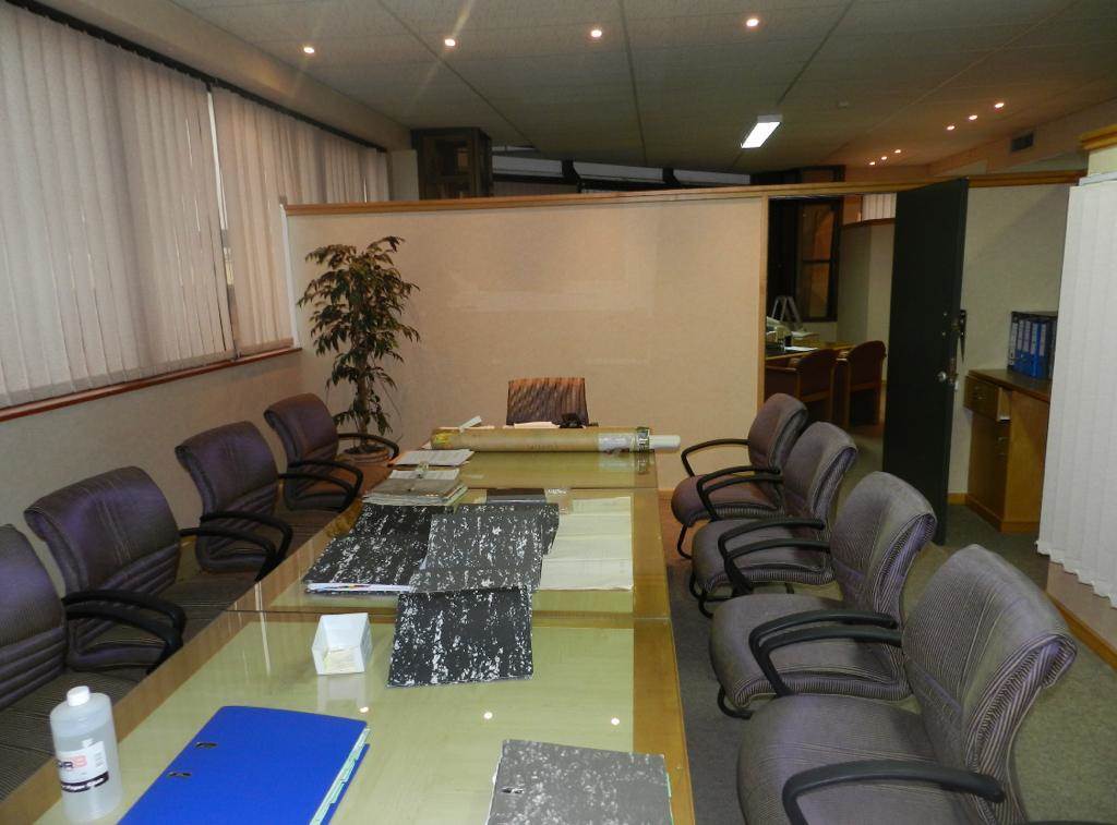 250  m² Commercial space in Durban CBD photo number 11