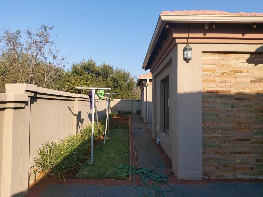 4 Bed House in Seasons Lifestyle Estate photo number 22