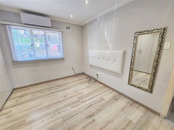 2 Bedroom House 2 Bedroom House