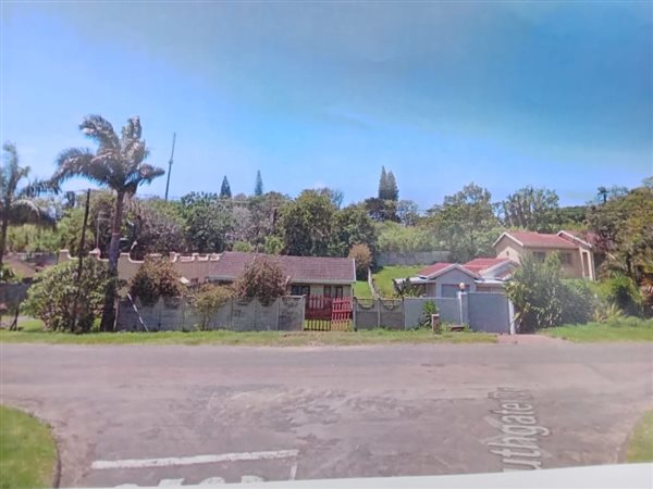 1260 m² Land available in Port Shepstone