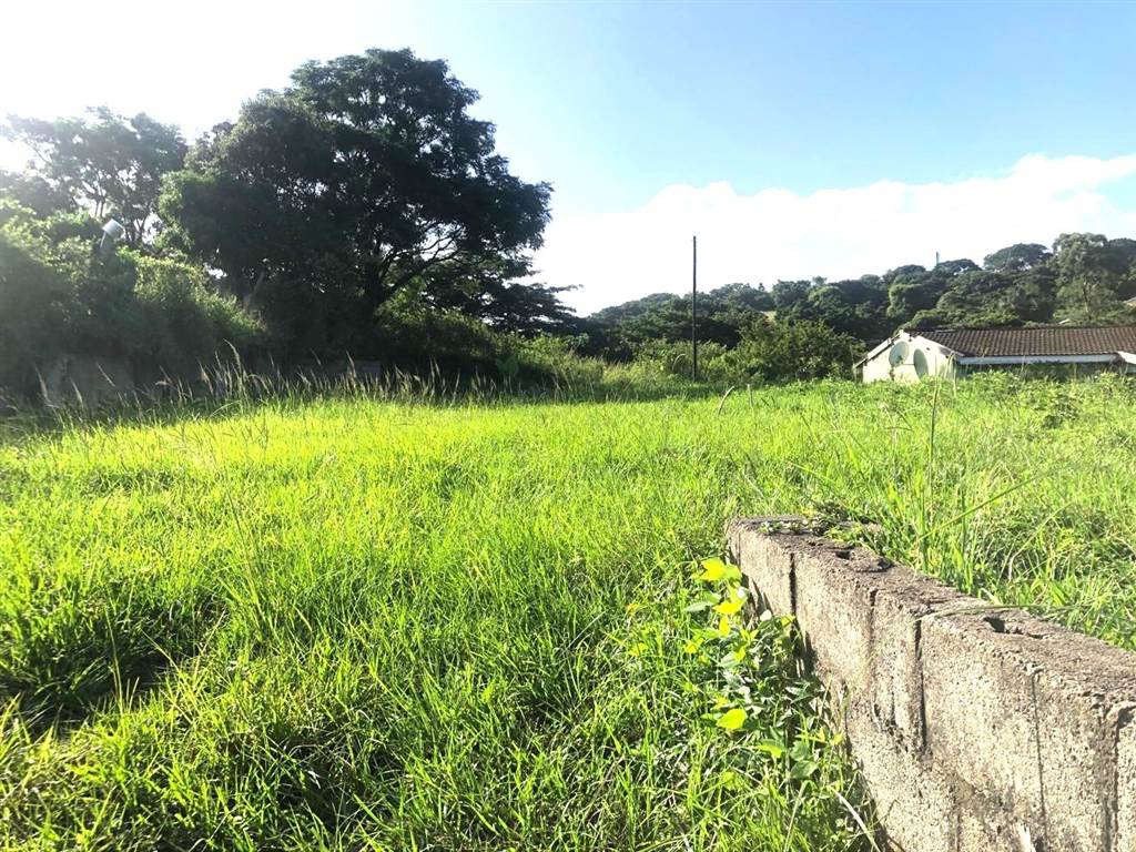 672 m² Land available in Stanger Central photo number 1