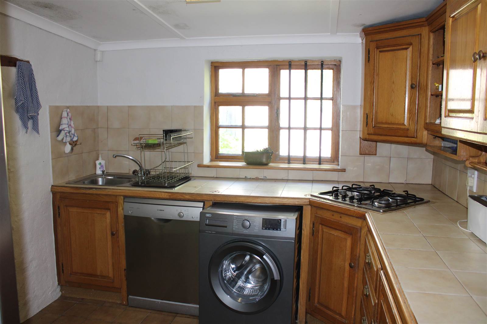 3 Bed House in Middedorp photo number 15