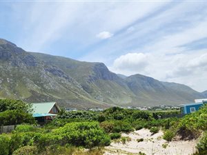 600 m² Land available in Bettys Bay