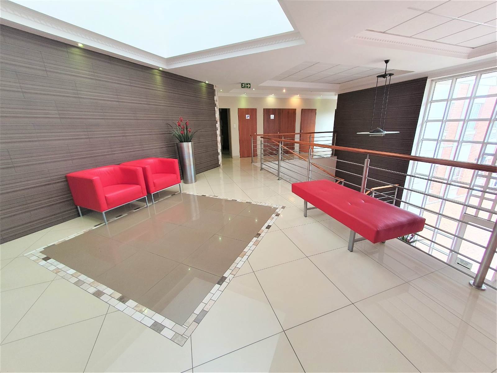 396  m² Office Space in Fourways photo number 19