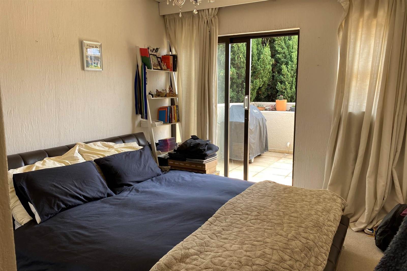 2 Bed Apartment in Rosebank photo number 21