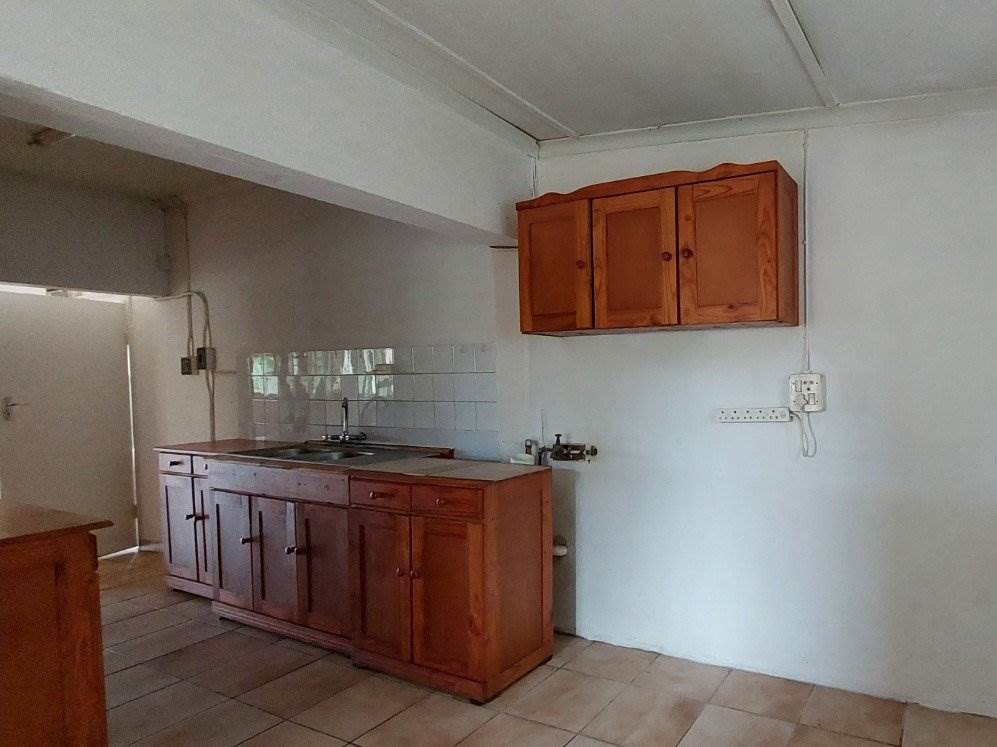 2 Bed House in Tugela Mouth photo number 2