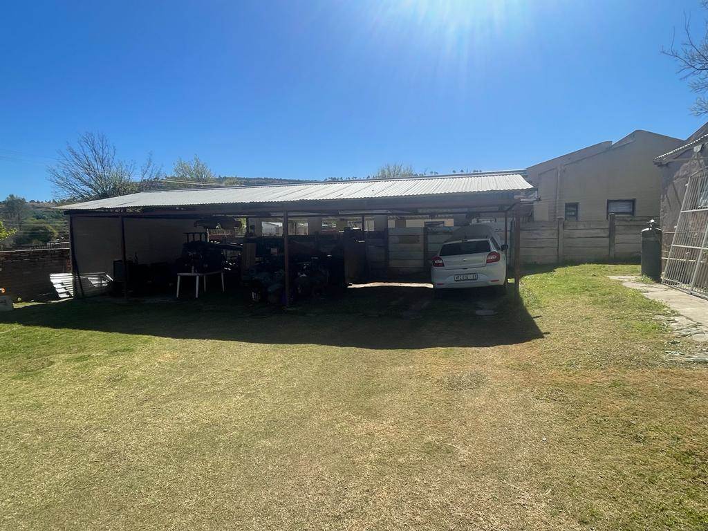 4 Bed House in Ficksburg photo number 19
