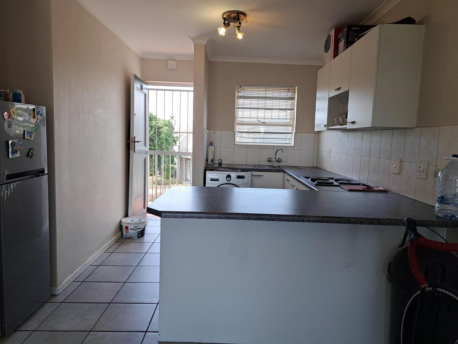2 Bed Apartment in Oakglen photo number 5