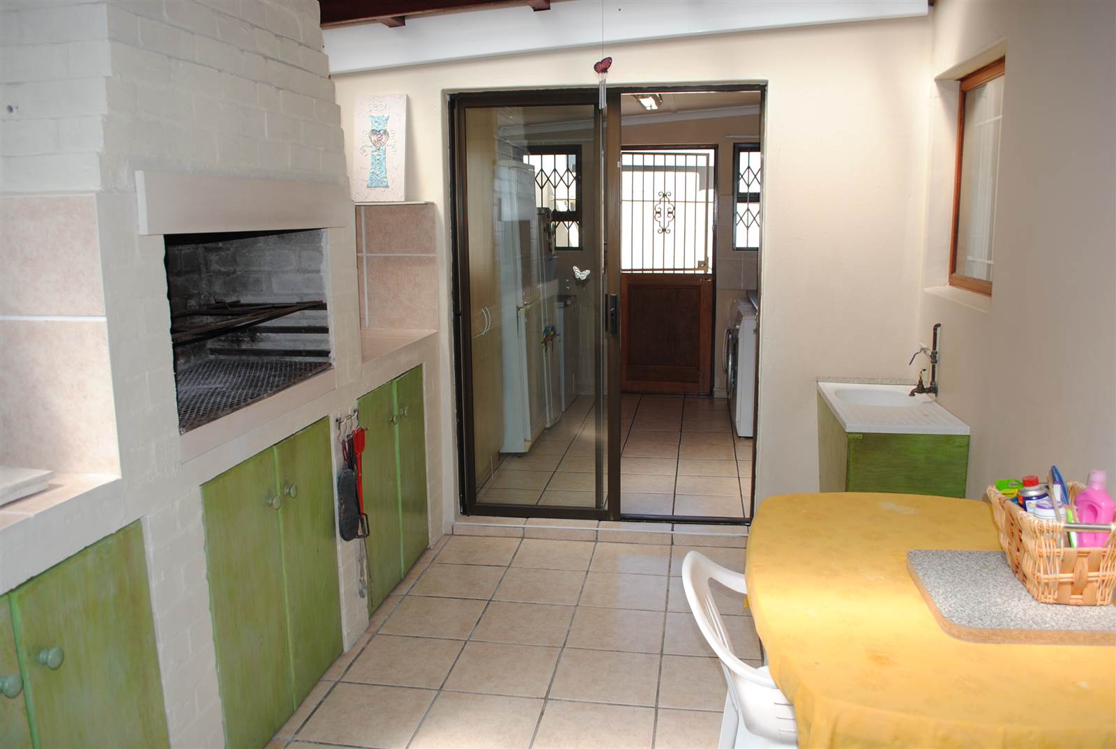 2 Bed House in Middedorp photo number 20