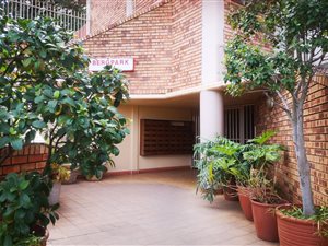 2 Bed Apartment in Wonderboom South