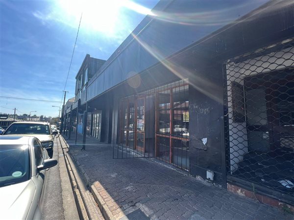 230  m² Commercial space in Melville