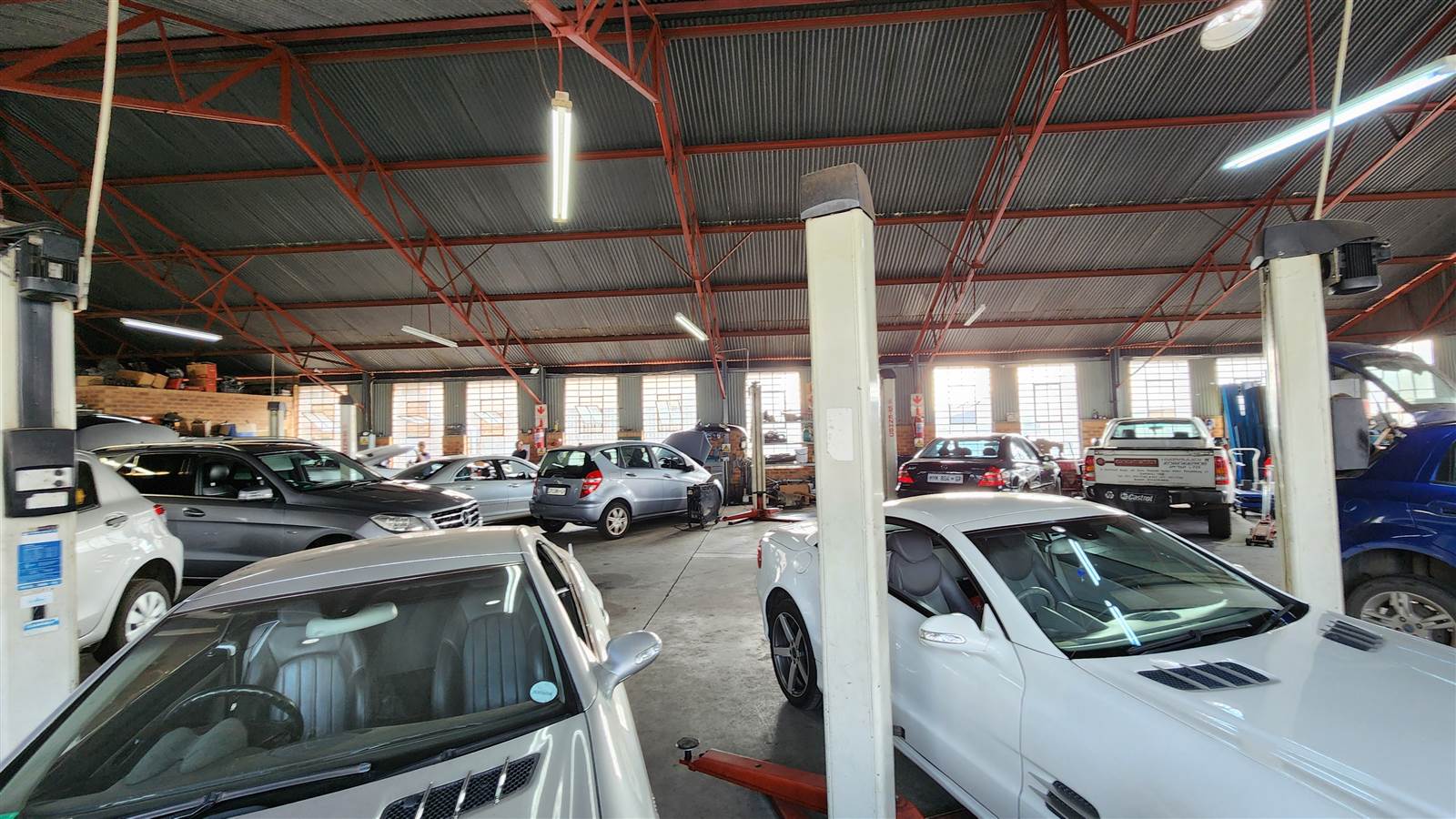 600  m² Industrial space in Eastleigh photo number 8
