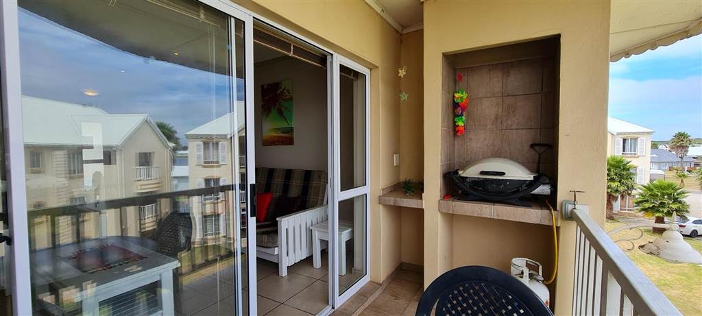 2 Bed Apartment in Marina Martinique photo number 6