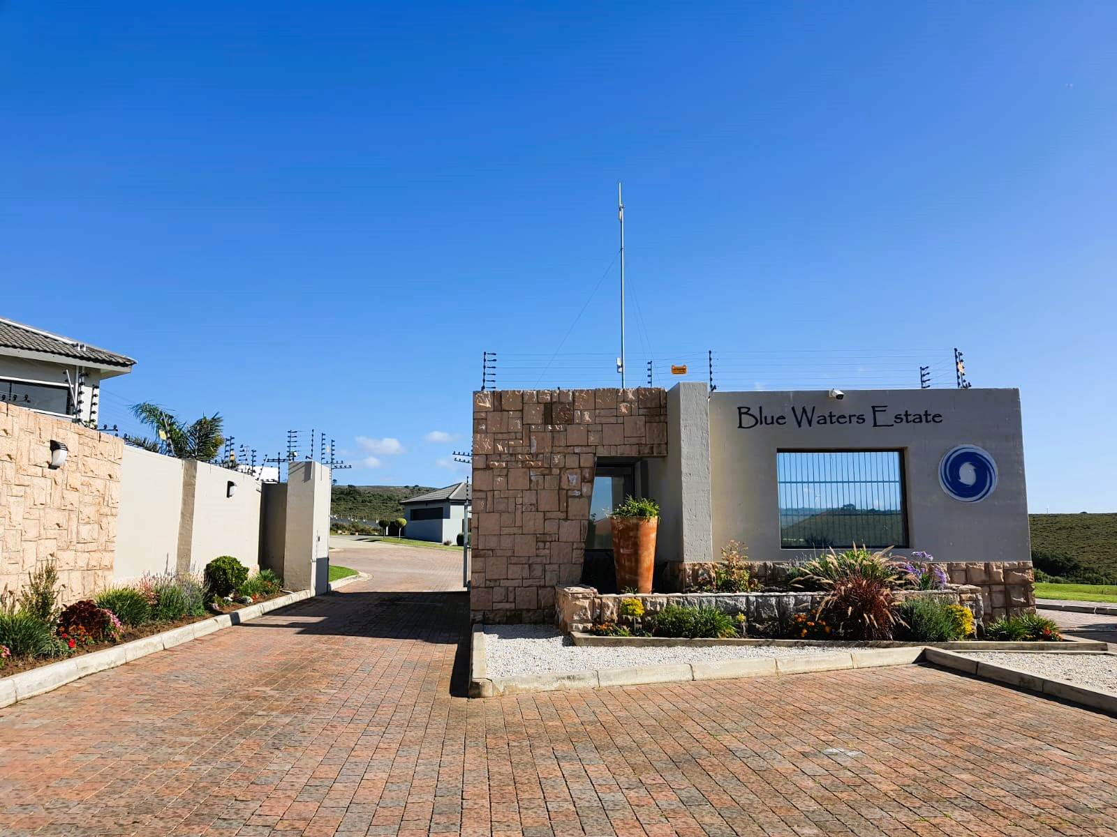 750 m² Land available in Jeffreys Bay photo number 9