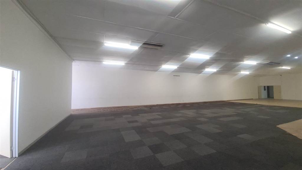 576  m² Commercial space in Pretoria Central photo number 7