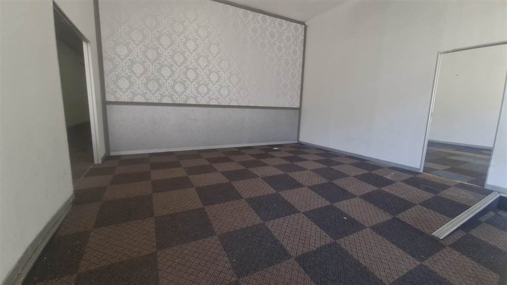 576  m² Commercial space in Pretoria Central photo number 5