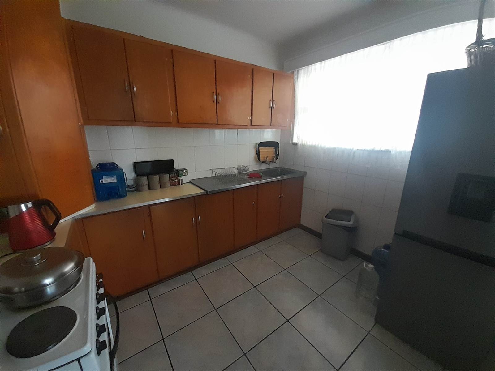 2 Bed Apartment in Krugersdorp Central photo number 9