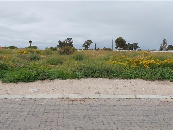 500 m² Land available in Vredendal