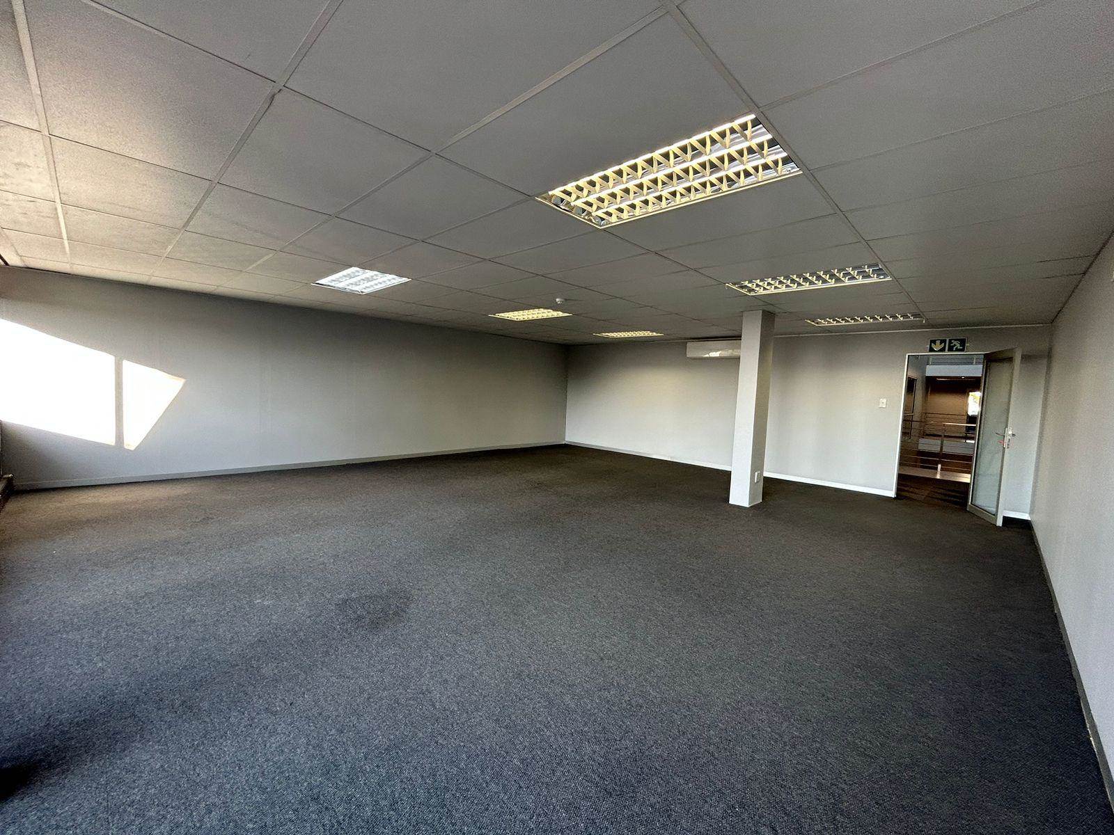 88  m² Commercial space in Cresta photo number 9