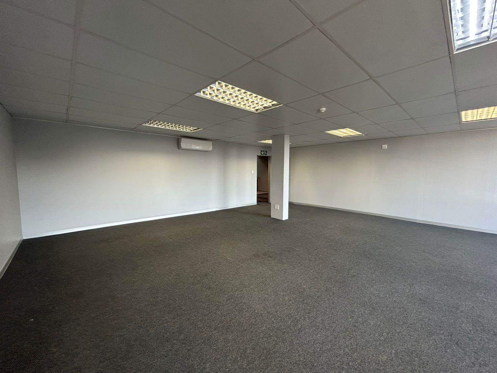 88  m² Commercial space in Cresta photo number 11