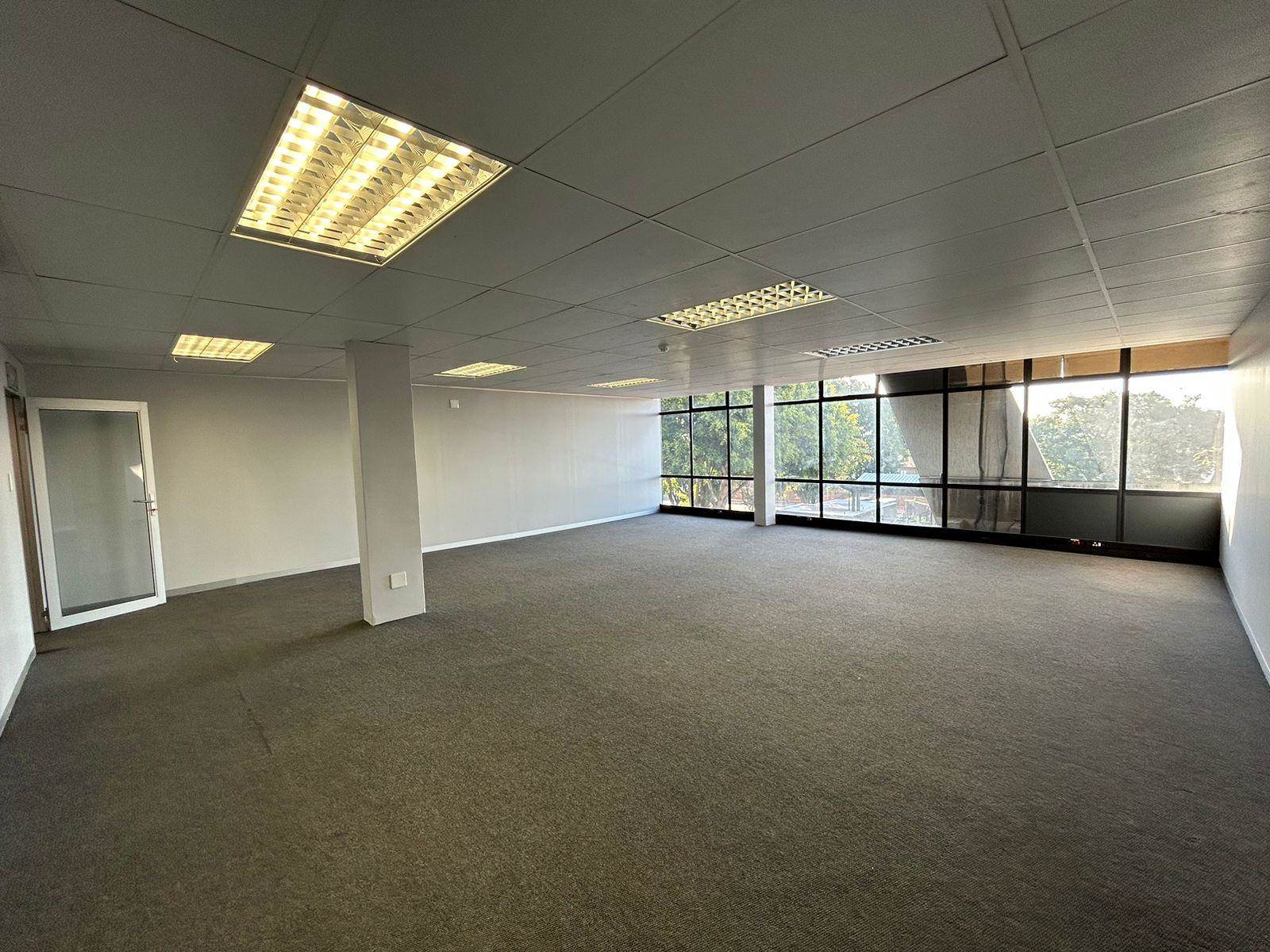 88  m² Commercial space in Cresta photo number 12