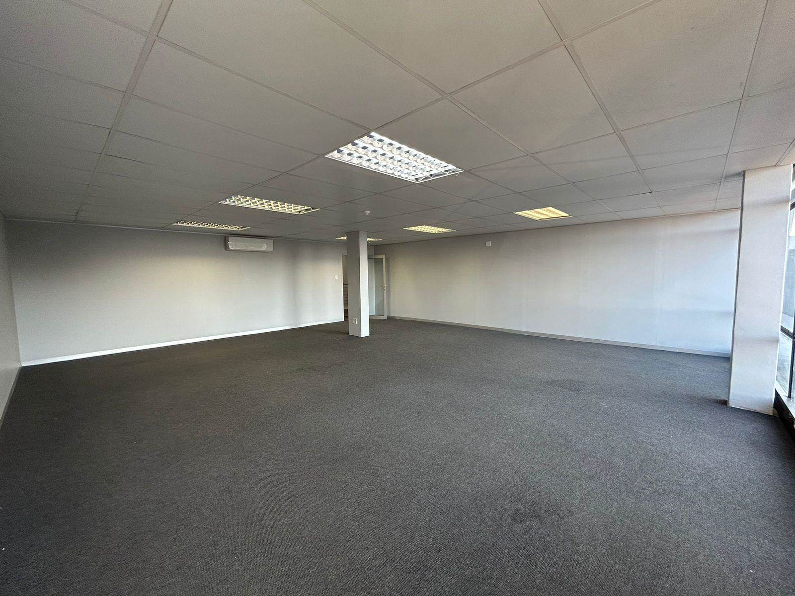 88  m² Commercial space in Cresta photo number 10