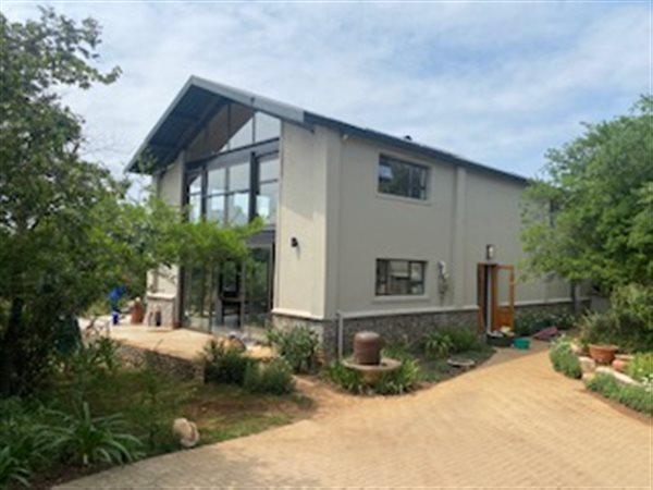 3 Bedroom House 3 Bedroom House