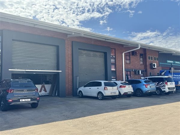 395  m² Commercial space in Red Hill