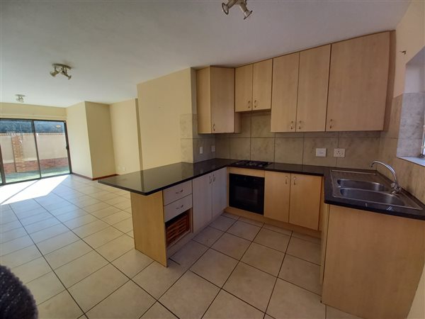 2 Bed Apartment in Onverwacht