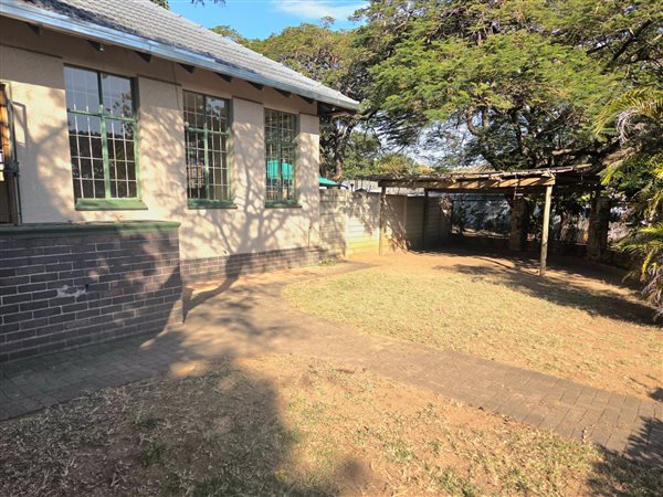 3 Bedroom House 3 Bedroom House