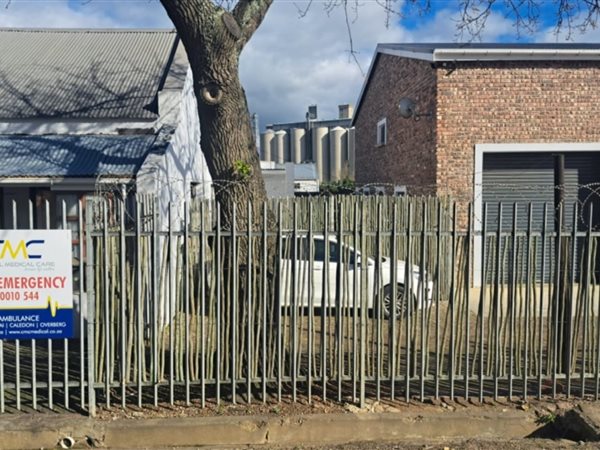 856 m² Commercial space 856 m² Commercial space