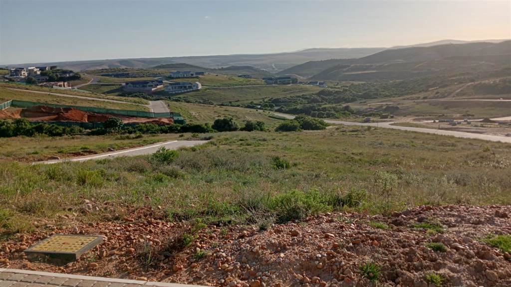 1540 m² Land available in Hartenbos photo number 1