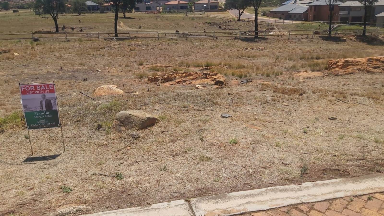660 m² Land available in Kungwini Country Estate photo number 3