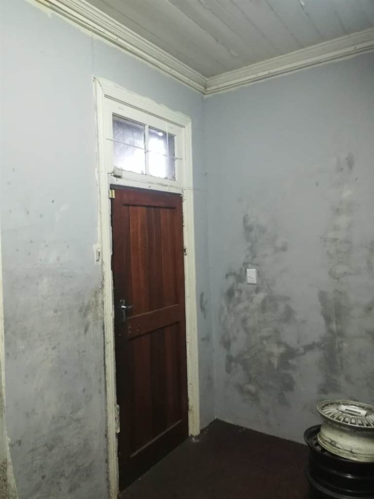 70  m² Commercial space in Pietermaritzburg Central photo number 4