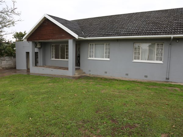 3 Bedroom House 3 Bedroom House