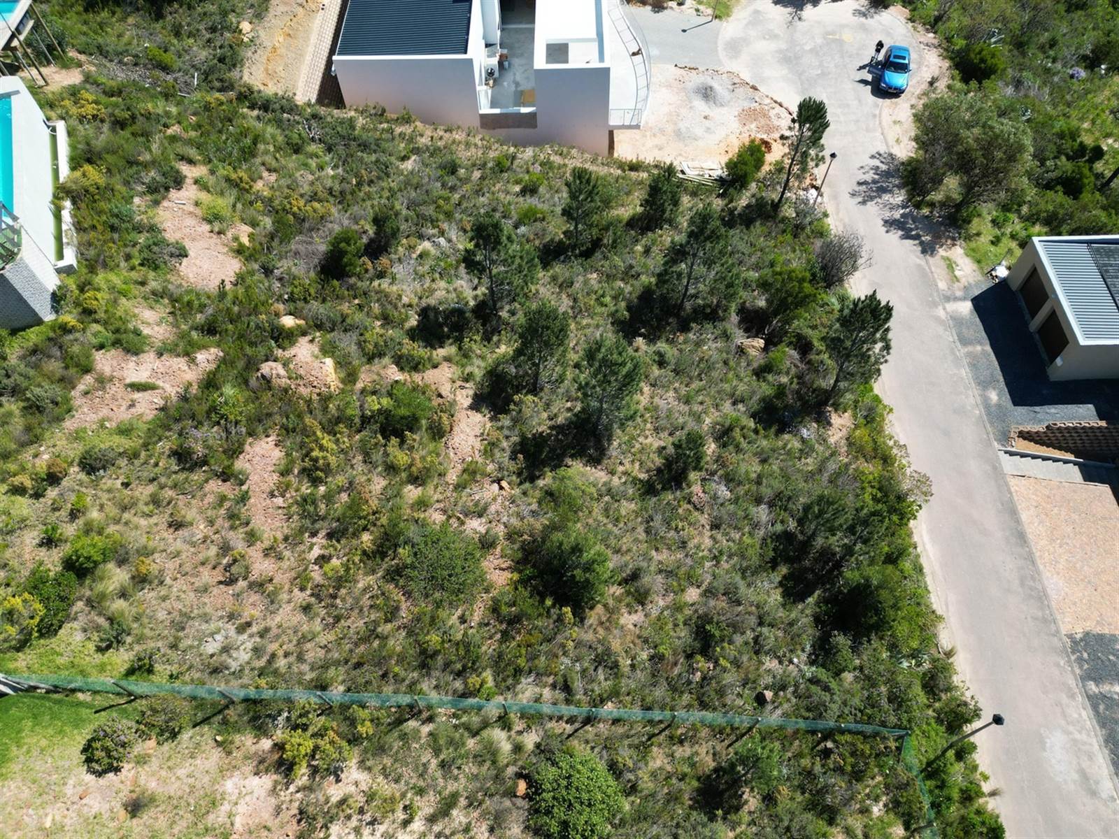 870 m² Land available in Mountainside photo number 1