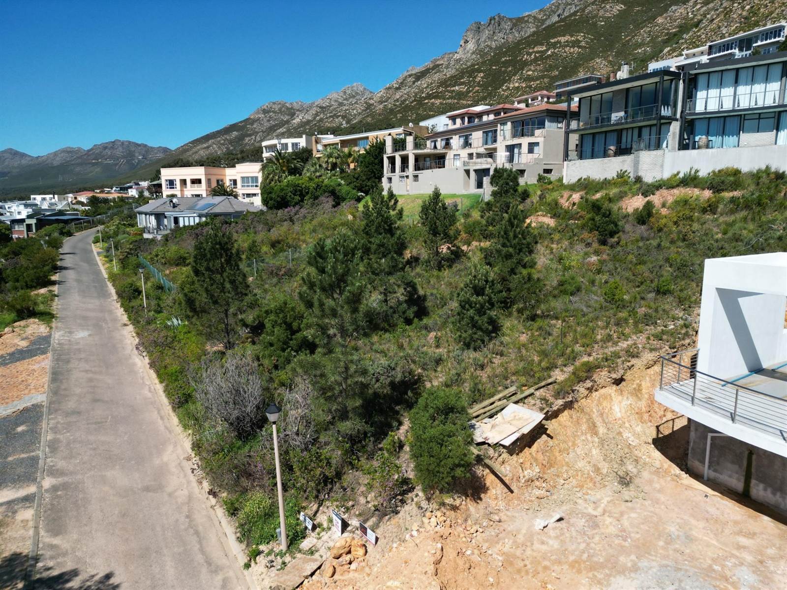 870 m² Land available in Mountainside photo number 5